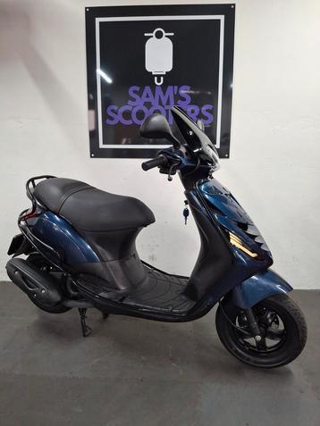 Piaggio Zip / 4922 KM / Full Option  beschikbaar voor biedingen