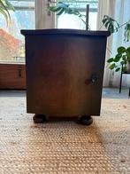 Vintage nachtkasje - op zoek naar tweede leven, Minder dan 55 cm, Gebruikt, Rechthoekig, Hout