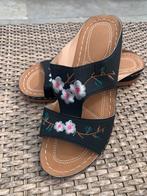 Zomer slippers nieuw sandaal maat 42, Slippers, Zwart, Nieuw, Ophalen of Verzenden