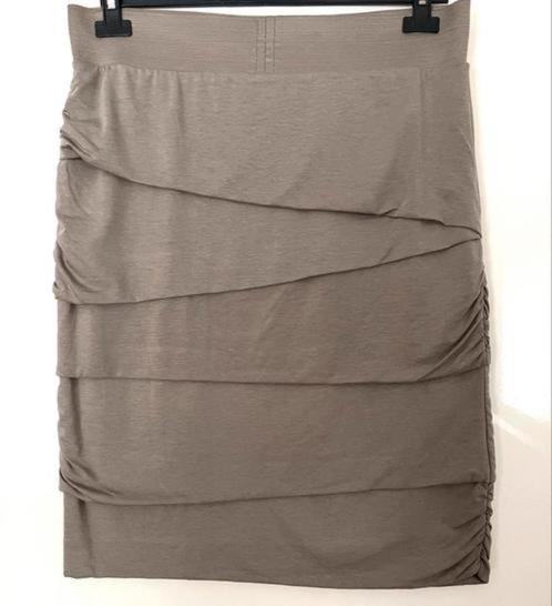 Question! Rok maat L, Kleding | Dames, Rokken, Zo goed als nieuw, Maat 42/44 (L), Beige, Knielengte, Ophalen of Verzenden