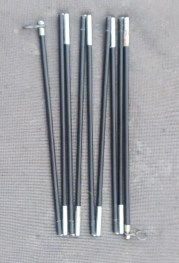 Fiberglas tent/boogstok van 4,5 m. en een diam.van 12,7 mm.  beschikbaar voor biedingen