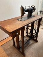 Pfaff 130 trapnaaimachine, Ophalen