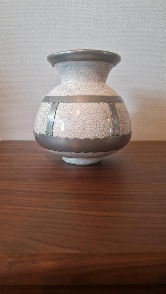 Vaas Plateel Gero - Koninklijke Plateelbakkerij Zuid-Holland, Antiek en Kunst, Antiek | Vazen, Ophalen of Verzenden