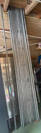 Steigerbuizen lang kort en diverse koppelingen, Doe-het-zelf en Verbouw, Steigers, Ophalen, Zo goed als nieuw, Overige typen, 2 tot 5 meter