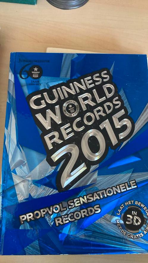 2015 guinness book of records, Boeken, Encyclopedieën, Zo goed als nieuw, Ophalen of Verzenden