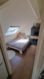 Studio te huur in Velsen-noord, Huizen en Kamers, Kamers te huur, 20 tot 35 m²