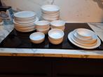 Royal van Kempen en Begeer AH servies wit, Huis en Inrichting, Keuken | Servies, Ophalen, Zo goed als nieuw, Effen, Aardewerk