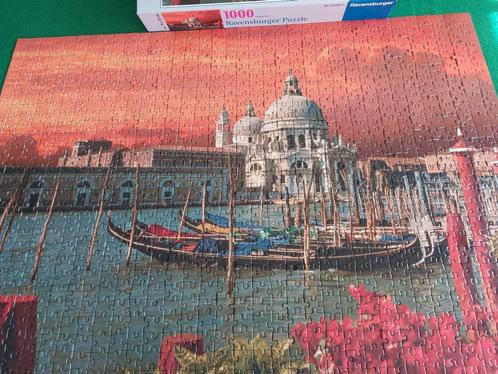 VENETIË BIJ AVOND.Prachtige legpuzzel van 1000stukjes €2.50., Hobby en Vrije tijd, Denksport en Puzzels, Zo goed als nieuw, Legpuzzel
