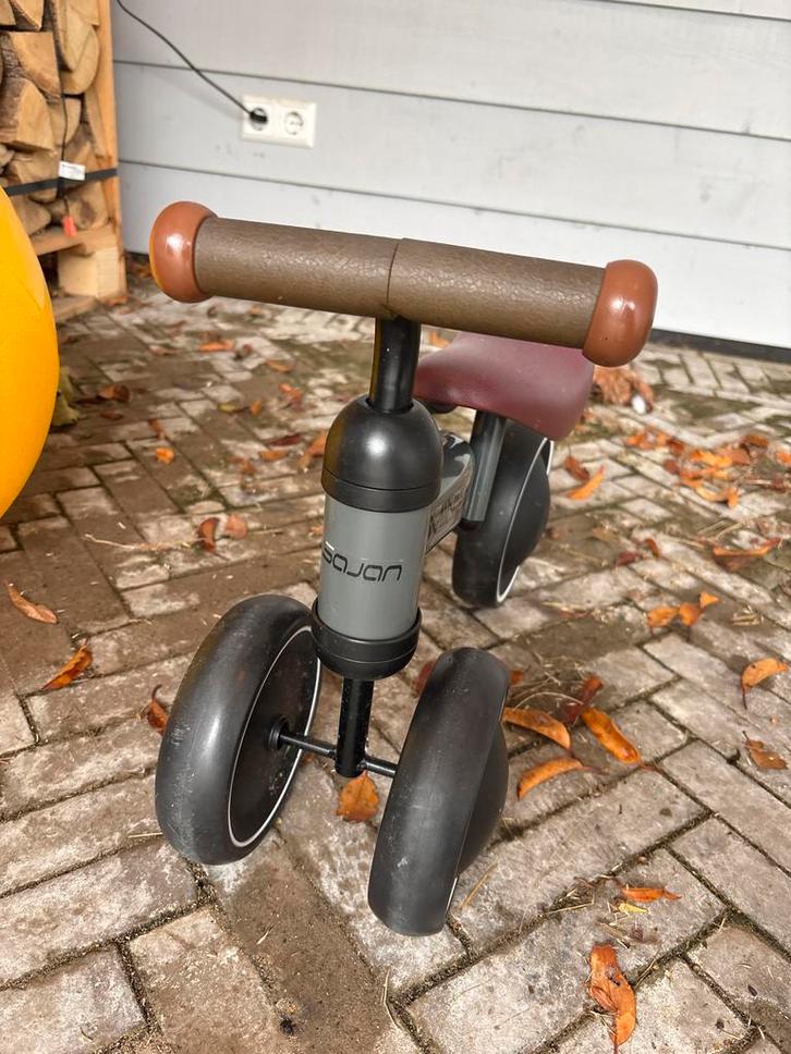 Mini Bike te koop! Met gratis skippybal, Kinderen en Baby's, Speelgoed | Buiten | Voertuigen en Loopfietsen, Zo goed als nieuw
