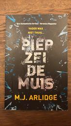 M.J. Arlidge - Piep zei de muis, Boeken, Ophalen of Verzenden, Zo goed als nieuw, M.J. Arlidge