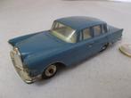 Dinky Toys 186 MERCEDES-BENZ 220 SE (1962) R.A.F. BLUE (-G-), Hobby en Vrije tijd, Modelauto's | 1:43, Ophalen of Verzenden, Gebruikt