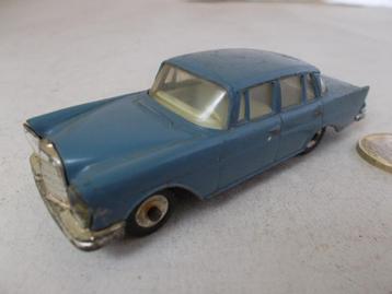 Dinky Toys 186 MERCEDES-BENZ 220 SE (1962) R.A.F. BLUE (-G-) beschikbaar voor biedingen