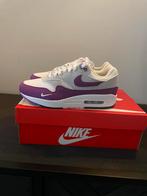 Nike air Max 1 Purple Mini Swoosh maat 40.5 Nieuw!, Ophalen of Verzenden, Nieuw, Overige kleuren, Sneakers of Gympen