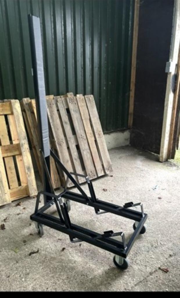 Stoelen TRANSPORTKAR stoelenkar, Huis en Inrichting, Stoelen, Zo goed als nieuw, Zwart, Ophalen