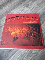 LP Normaal - springleavend, Ophalen of Verzenden, Zo goed als nieuw, 12 inch, Levenslied of Smartlap