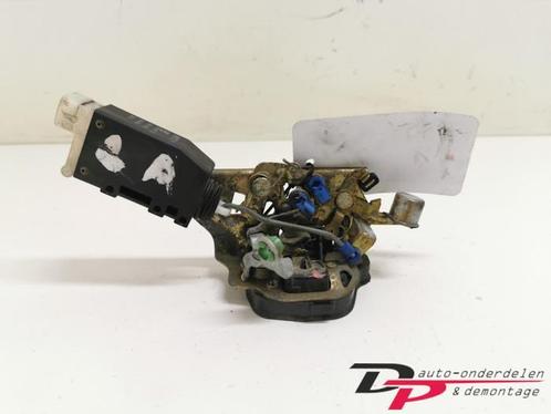 Deurslot Mechaniek 4Deurs links-achter van een Opel Omega, Auto-onderdelen, Carrosserie en Plaatwerk, Opel, Gebruikt, 3 maanden garantie