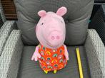 Nieuwe grote pluche Peppa Pig knuffel met oranje jurk 50cm, Ophalen, Nieuw