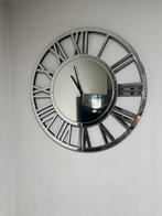 Wandklok spiegel, Huis en Inrichting, Woonaccessoires | Klokken, Ophalen, Zo goed als nieuw