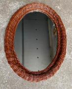 Ovale spiegel met rotan rand, Ophalen of Verzenden, Huis en Inrichting