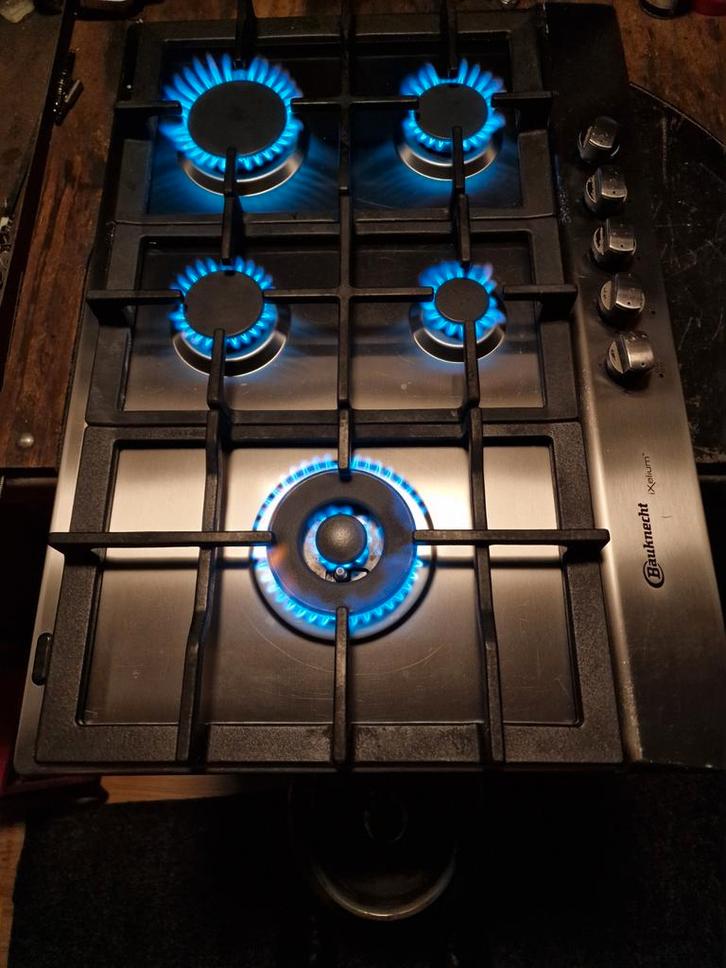 Gaskookplaat + Wok functie Op Propaan Butaan Gasfles, Witgoed en Apparatuur, Kookplaten, Zo goed als nieuw, Inbouw, Gas, 4 kookzones