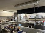 Warmtelamp en zanussi, Zakelijke goederen, Horeca | Keukenapparatuur, Ophalen of Verzenden, Gebruikt, Fornuis, Frituur en Grillen