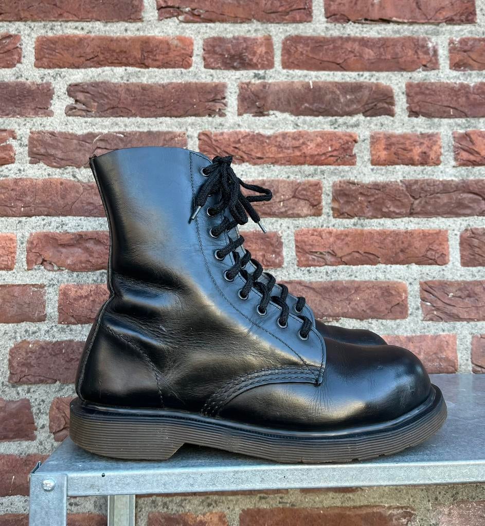 Dr. Martens 133 MIE Steel toe maat Uk 7/ Eu 41, Kleding | Dames, Schoenen, Gedragen, Lage of Enkellaarzen, Zwart, Ophalen of Verzenden