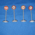 Dinky Toys verkeersborden, Ophalen of Verzenden, Gebruikt, Overige typen, Dinky Toys