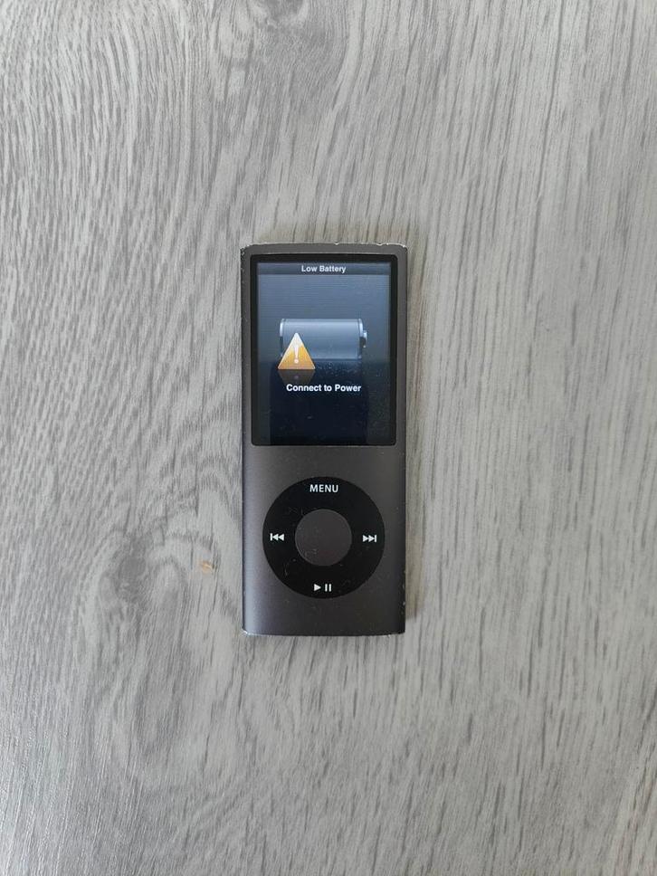 iPod nano 4th gen 16GB (defecte batterij), Audio, Tv en Foto, Mp3-spelers | Apple iPod, Niet werkend, Nano, 10 tot 20 GB, Zwart