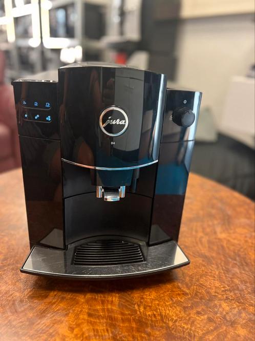 Jura d 4, Witgoed en Apparatuur, Koffiezetapparaten, Zo goed als nieuw, Gemalen koffie, Koffiebonen, Koffiemachine, 10 kopjes of meer