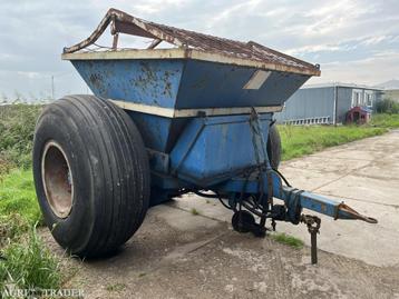 Zand doseerwagen/bezandingsamchine beschikbaar voor biedingen