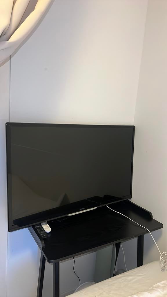 PHILIPS 42” TV, Philips, 50 Hz, Ophalen of Verzenden, Zo goed als nieuw