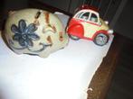 2 aardewerk spaarpot varken en een auto, Ophalen of Verzenden, Zo goed als nieuw, Steen, Aardewerk of Keramiek, Dier