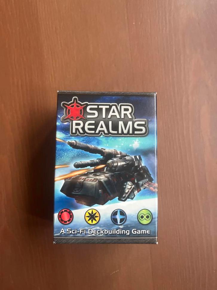 Star Realms - Zo goed als nieuw!, Hobby en Vrije tijd, Gezelschapsspellen | Bordspellen, Zo goed als nieuw, Een of twee spelers
