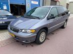 Chrysler Town & Country 3.8i V6 Automaat APK 4-2025 grijs ke, Auto's, Te koop, Zilver of Grijs, Airconditioning, Geïmporteerd