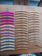 44 houten kinderkledinghangers van de Hema, Kinderen en Baby's, Babymode-accessoires, Ophalen of Verzenden, Zo goed als nieuw