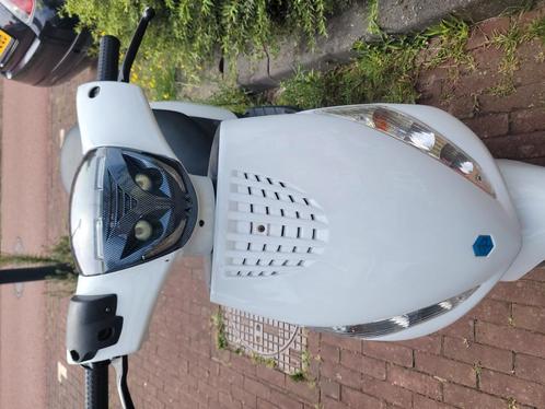 zipp c25 bouwjaar  2011, Fietsen en Brommers, Scooters | Piaggio, Gebruikt, Overige modellen, Ophalen