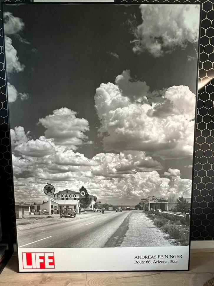 135 x 93,5 cm Andreas Feininger  "Route 66, Arizona, 1953"., Huis en Inrichting, Woonaccessoires | Schilderijen, Tekeningen en Foto's