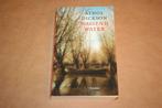 Wassend water - Athol Dickson, Boeken, Ophalen of Verzenden, Gelezen