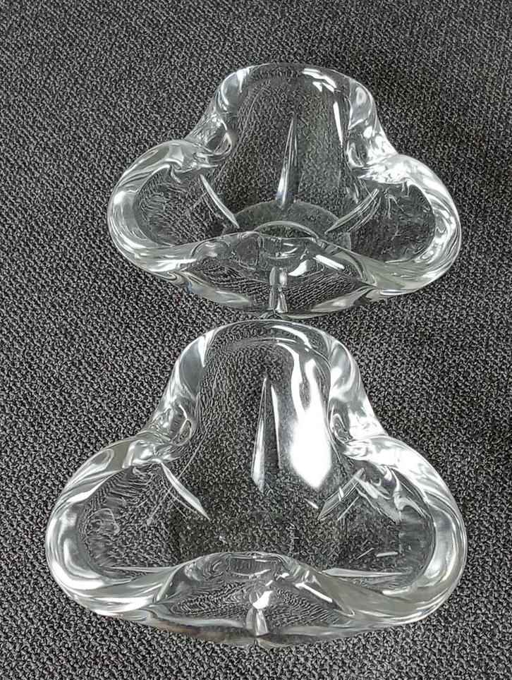 Paar Val Saint Lambert schaaltjes /asbakken, Antiek en Kunst, Antiek | Glas en Kristal, Ophalen