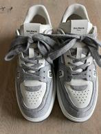 Balmain sneakers mt 42, Kleding | Heren, Schoenen, Balmain, Ophalen of Verzenden, Sneakers of Gympen, Zo goed als nieuw