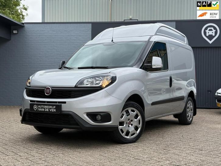 Fiat Doblò Cargo 1.4 H2 Hoog | A/C | Cruise | Trekhaak, Auto's, Bestelauto's, Bedrijf, Te koop, ABS, Achteruitrijcamera, Airbags