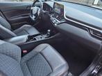 Toyota C-HR | Dealer onderhouden | NL Auto 1.8 Hybrid Execut, Auto's, Euro 6, 4 cilinders, Leder en Stof, Zwart