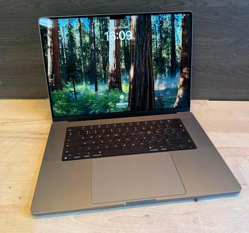 Macbook m1 Max pro 16inch 2021, Computers en Software, Apple Macbooks, Zo goed als nieuw, MacBook Pro, 16 inch, 2 tot 3 Ghz, 512 GB