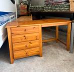 Grenen bureau met 4 grote lades, Ophalen, Zo goed als nieuw, Bureau