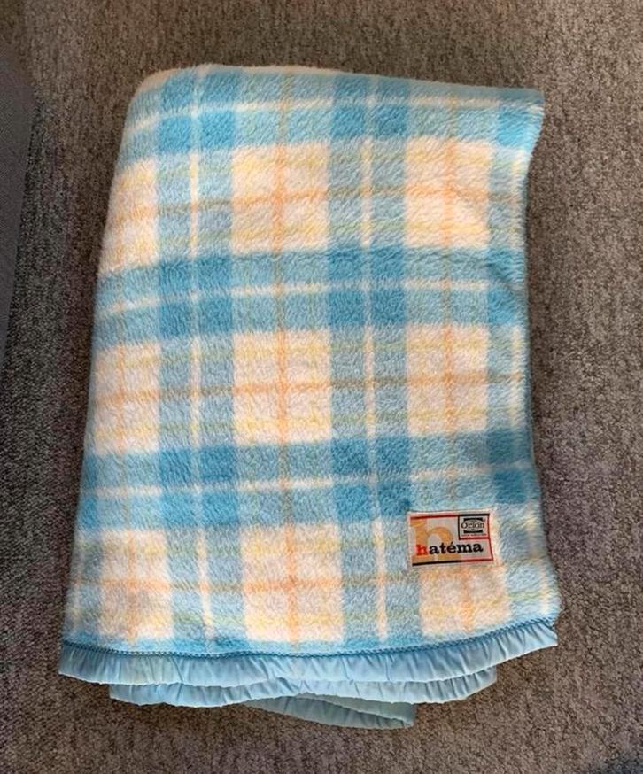 Deken Hatéma twee persoon wollen deken, Huis en Inrichting, Woonaccessoires | Plaids en Woondekens, Ophalen of Verzenden