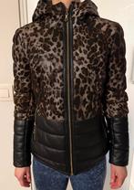 Lederen jas luipaard print, maat M (valt als S), Kleding | Dames, Ophalen of Verzenden, Zo goed als nieuw, Maat 38/40 (M), Zwart
