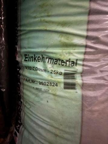 Voegsplit - 25kg grijs beschikbaar voor biedingen