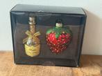 Kerstballen set - champagne & aardbei, Hobby en Vrije tijd, Versiering, Ophalen of Verzenden, Kerst of Sinterklaas, Almere