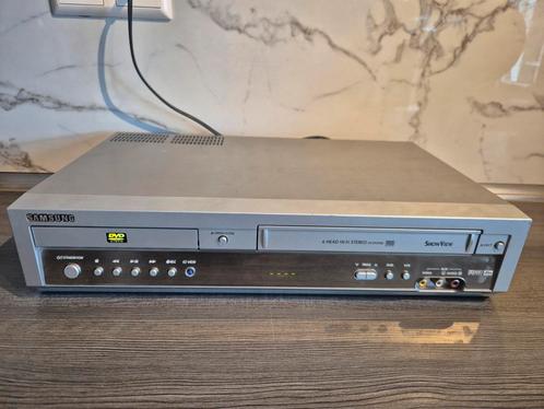 Samsung DVD VHS combi SV-DVD50 defect / voor onderdelen, Audio, Tv en Foto, Videospelers, Niet werkend, VHS-speler of -recorder