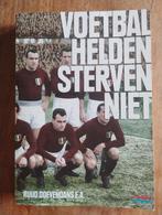 Voetbalhelden Sterven Niet - Ruud Doevendans, Boeken, Gelezen, Ophalen of Verzenden, Ruud Doevendans, Balsport
